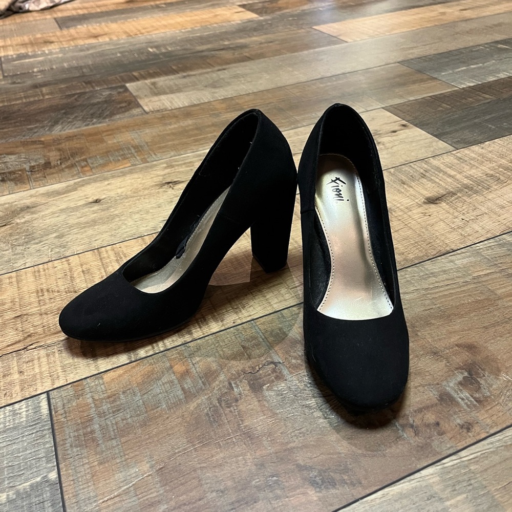 Black Heels